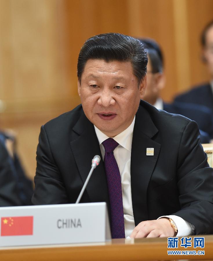 7月9日，金磚國(guó)家領(lǐng)導(dǎo)人第七次會(huì)晤在俄羅斯烏法舉行。中國(guó)國(guó)家主席習(xí)近平、俄羅斯總統(tǒng)普京、巴西總統(tǒng)羅塞夫、印度總理莫迪、南非總統(tǒng)祖馬出席。這是習(xí)近平發(fā)表題為《共建伙伴關(guān)系　共創(chuàng)美好未來(lái)》的主旨講話。新華社記者 饒愛(ài)民 攝 