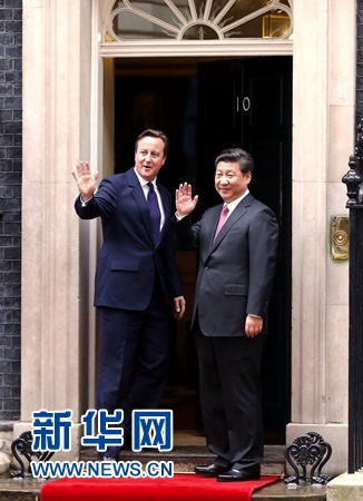 10月21日，國家主席習近平在倫敦唐寧街首相府同英國首相卡梅倫舉行會談。 新華社記者 鞠鵬 攝 