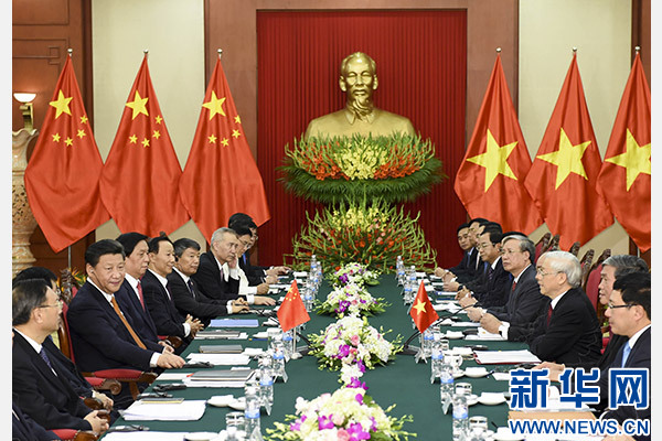 11月5日，中共中央總書記、國家主席習(xí)近平在河內(nèi)同越共中央總書記阮富仲舉行會談。 新華社記者李學(xué)仁攝