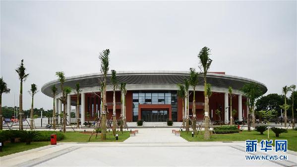 （國際&middot;圖文互動）（2）&ldquo;盡心盡力建好中越友誼精品工程！&rdquo;&mdash;&mdash;越中友誼宮落成記