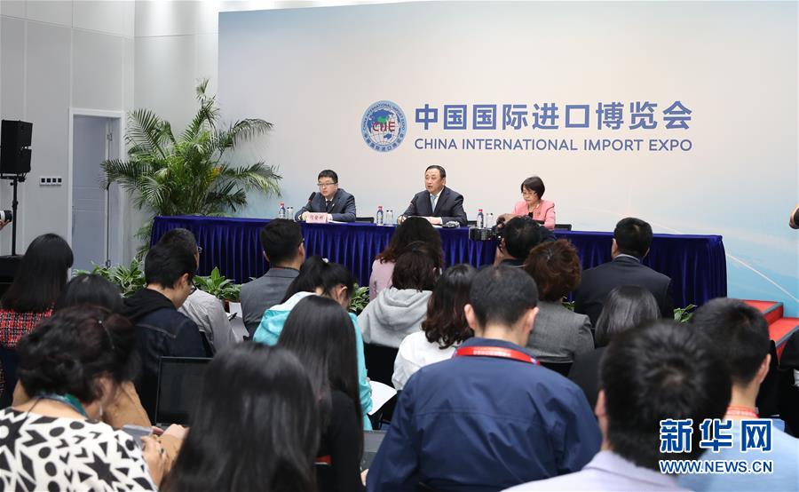 （新華全媒頭條&middot;圖文互動(dòng)）（1）從進(jìn)博會(huì)到&ldquo;雙11&rdquo; 超級(jí)訂單背后蘊(yùn)藏中國動(dòng)能