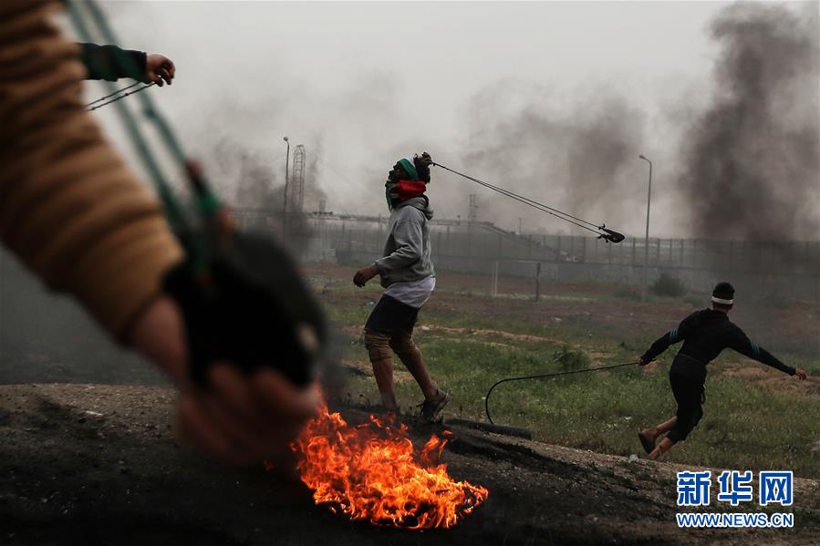 （國際）（2）巴勒斯坦紀(jì)念&ldquo;回歸大游行&rdquo;一周年 與以軍沖突又致2名巴人死亡