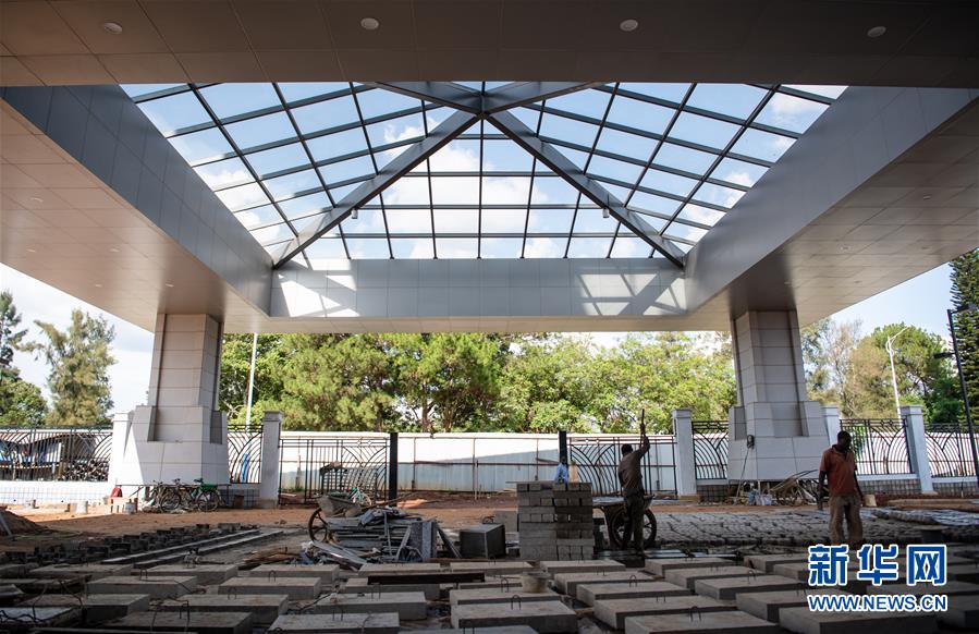 （國際&middot;圖文互動）（2）通訊：打造精品援外項(xiàng)目 增進(jìn)中盧兩國友誼