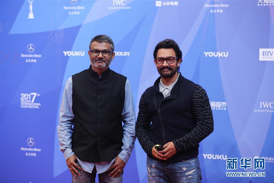 （習近平出訪配合稿&middot;圖文互動）（3）特稿：電影、瑜伽、智能手機&mdash;&mdash;中印兩個文明古國交往&ldquo;新故事&rdquo;