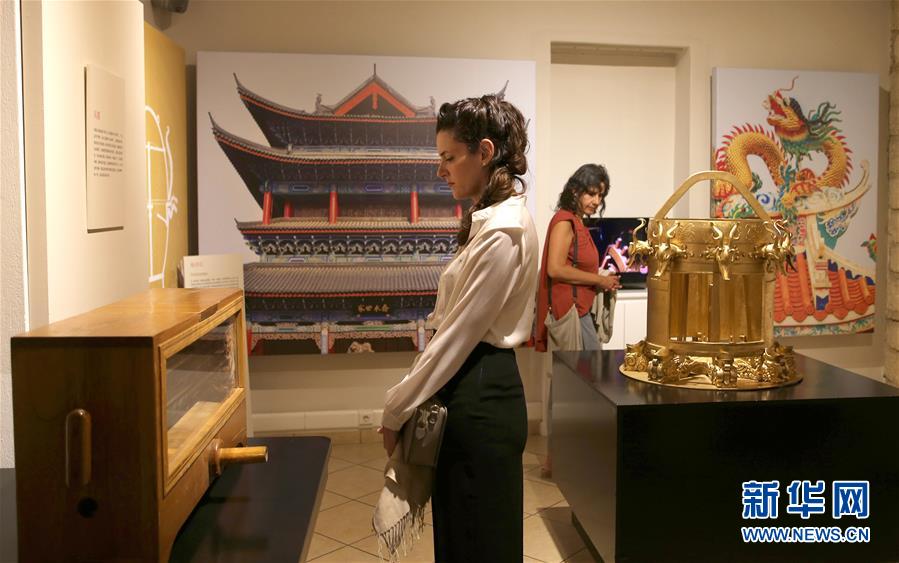 （新華全媒頭條&middot;圖文互動(dòng)）（5）特稿：全面提升中希合作交流水平 推動(dòng)金磚峰會(huì)取得豐碩成果&mdash;&mdash;寫(xiě)在習(xí)近平主席對(duì)希臘進(jìn)行國(guó)事訪(fǎng)問(wèn)并赴巴西出席金磚國(guó)家領(lǐng)導(dǎo)人第十一次會(huì)晤之際