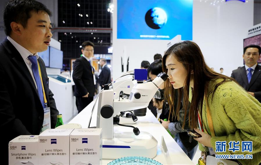 （新華全媒頭條&middot;圖文互動）（9）秋天里的樂章&mdash;&mdash;第二屆中國國際進(jìn)口博覽會巡禮