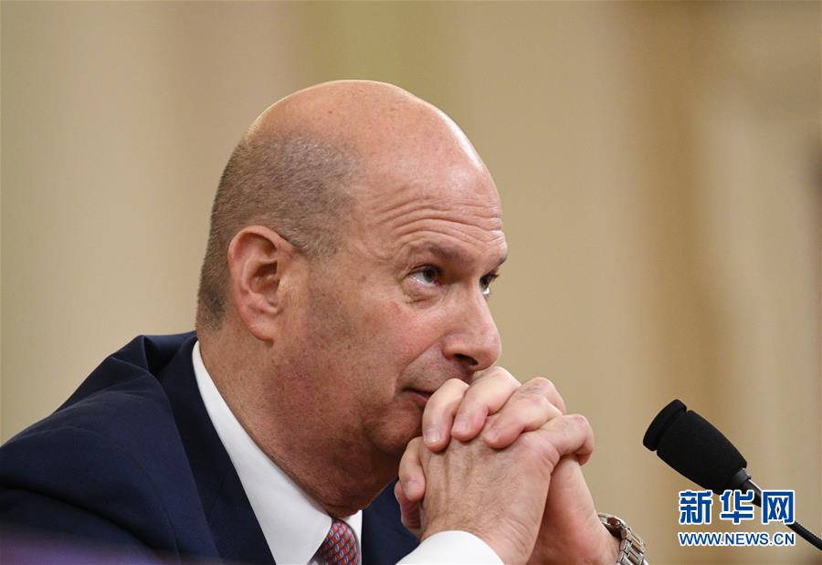 (國(guó)際)(1)特朗普彈劾調(diào)查重要證人到國(guó)會(huì)作證引關(guān)注