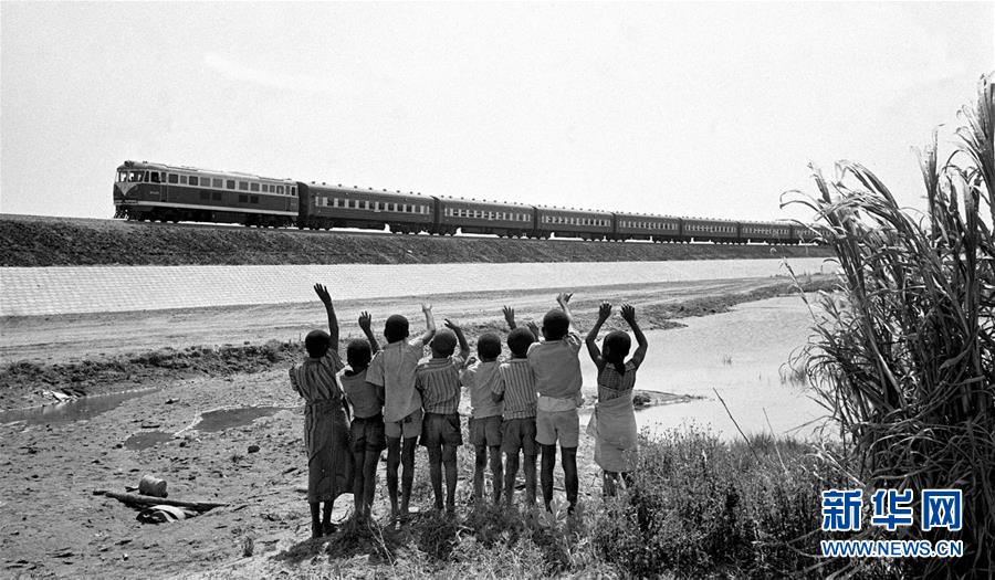 （新華全媒頭條&middot;圖文互動(dòng)）（7）中國(guó)外長(zhǎng)連續(xù)30年首訪均赴非洲 中非友好歷久彌堅(jiān)