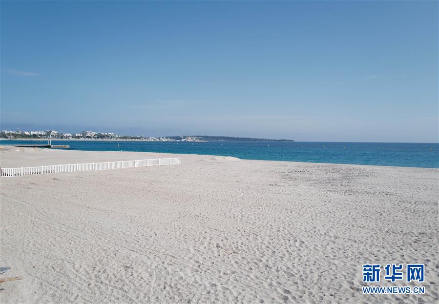 （國際疫情）（2）法國新冠患者住院人數(shù)連續(xù)10天下降