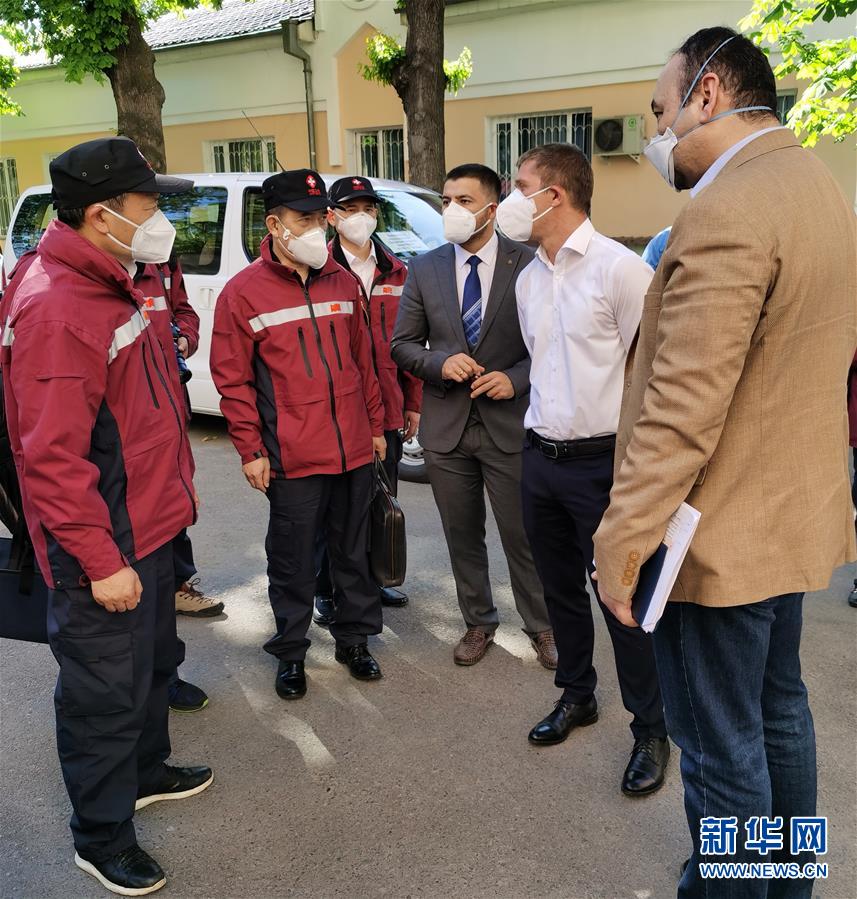 （國(guó)際疫情&middot;圖文互動(dòng)）（3）特寫：中國(guó)女婿&ldquo;逆行&rdquo;協(xié)助抗疫