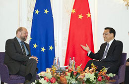 李克強(qiáng)會(huì)見歐洲議會(huì)議長舒爾茨