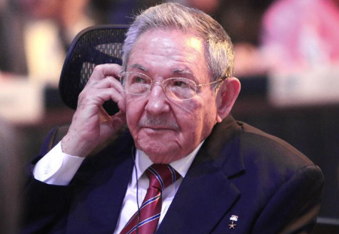 古歐正?；疵绹?guó)臉色?