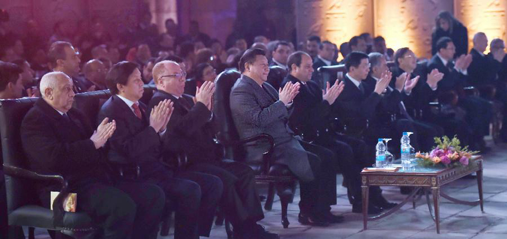 習近平和埃及總統(tǒng)塞西共同出席中埃建交60周年慶?；顒? />
<div   id=