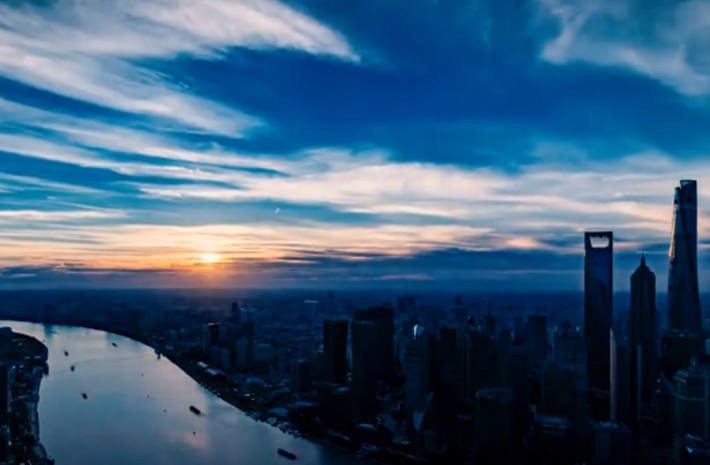 這一刻，瞰上海