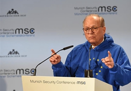 未來(lái)國(guó)際秩序應(yīng)如何調(diào)整和構(gòu)建？