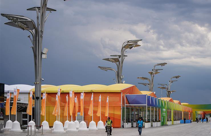 風(fēng)雨洗禮更顯中國(guó)&ldquo;經(jīng)濟(jì)之海&rdquo;廣袤深邃