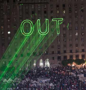 軍機(jī)出動 開羅街頭或部署軍隊(duì)